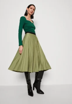 ESPRIT Plissee Skirt - Plooirok - Light Khaki -Esprit b8192da2d1aa421495720c84503c943d scaled