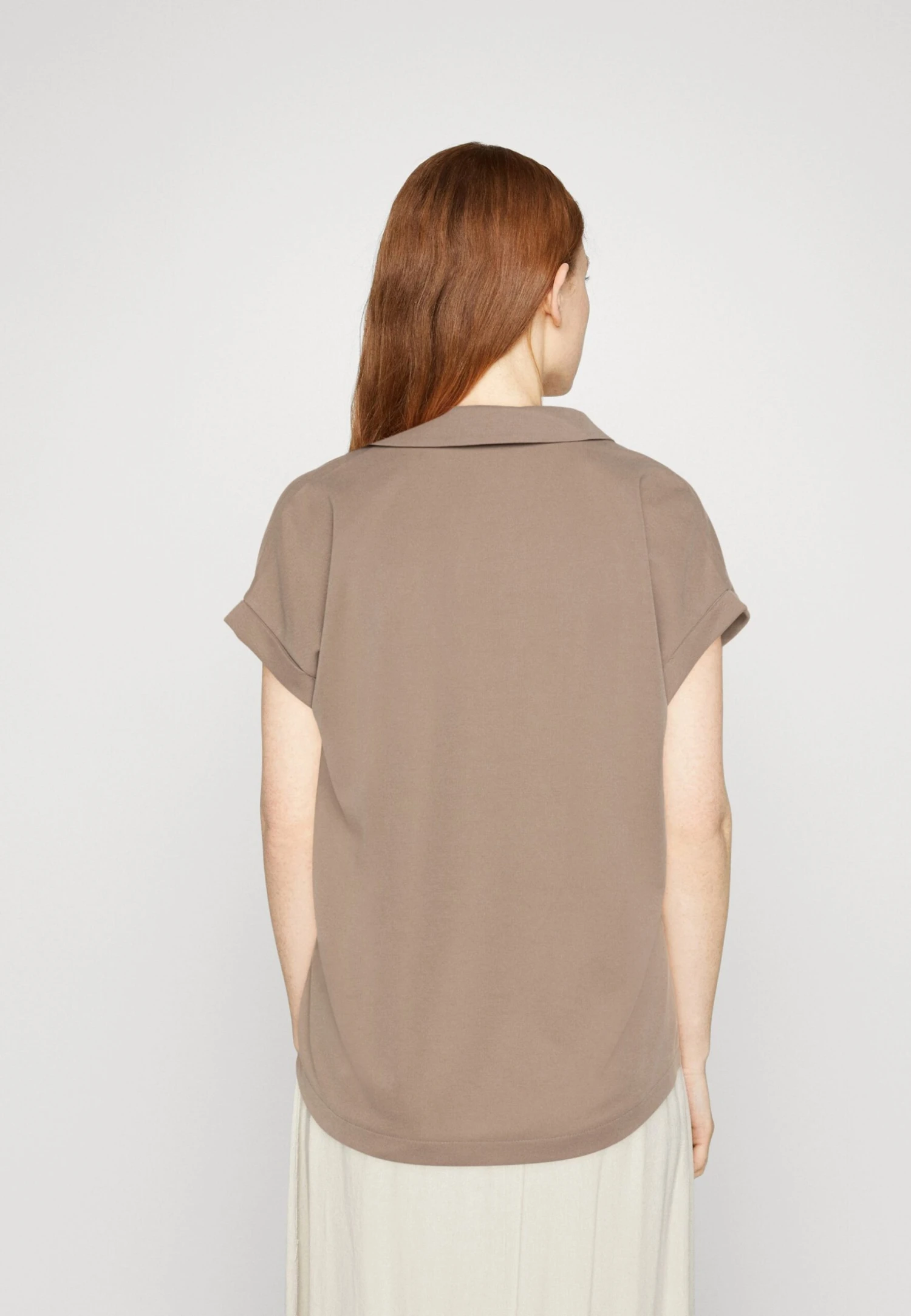 ESPRIT T-Shirt Basic - Taupe 3 ESPRIT T-Shirt Basic - Taupe - Afbeelding 3