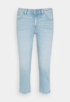 ESPRIT Capri - Jeansshort - Blue Light Wash -Esprit badf0b99ef3044deaea95038bb71f283 scaled