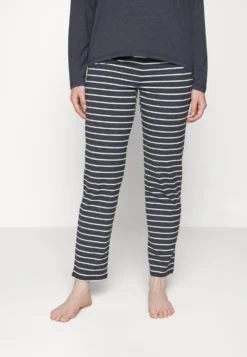 ESPRIT Y D Sus Mel Long Leg Long Sleeve - Pyjama - Navy -Esprit bc01e35fe5bb4af0adb6b9428e51ed63 scaled