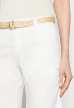 ESPRIT Chino - Shorts - White -Esprit c18d6fc6690141a582ba12a9b4a9c5e0 scaled