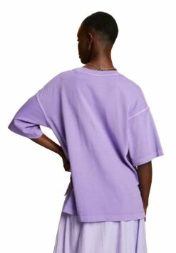 ESPRIT Oversize - T-Shirt Basic - Purple -Esprit d2e994ea41c44a26b1ea93d14922a933