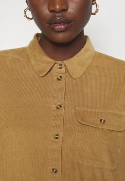 ESPRIT Jurk -Beige -Esprit d59e0b1bbe464d058c4eea14ee052faa scaled