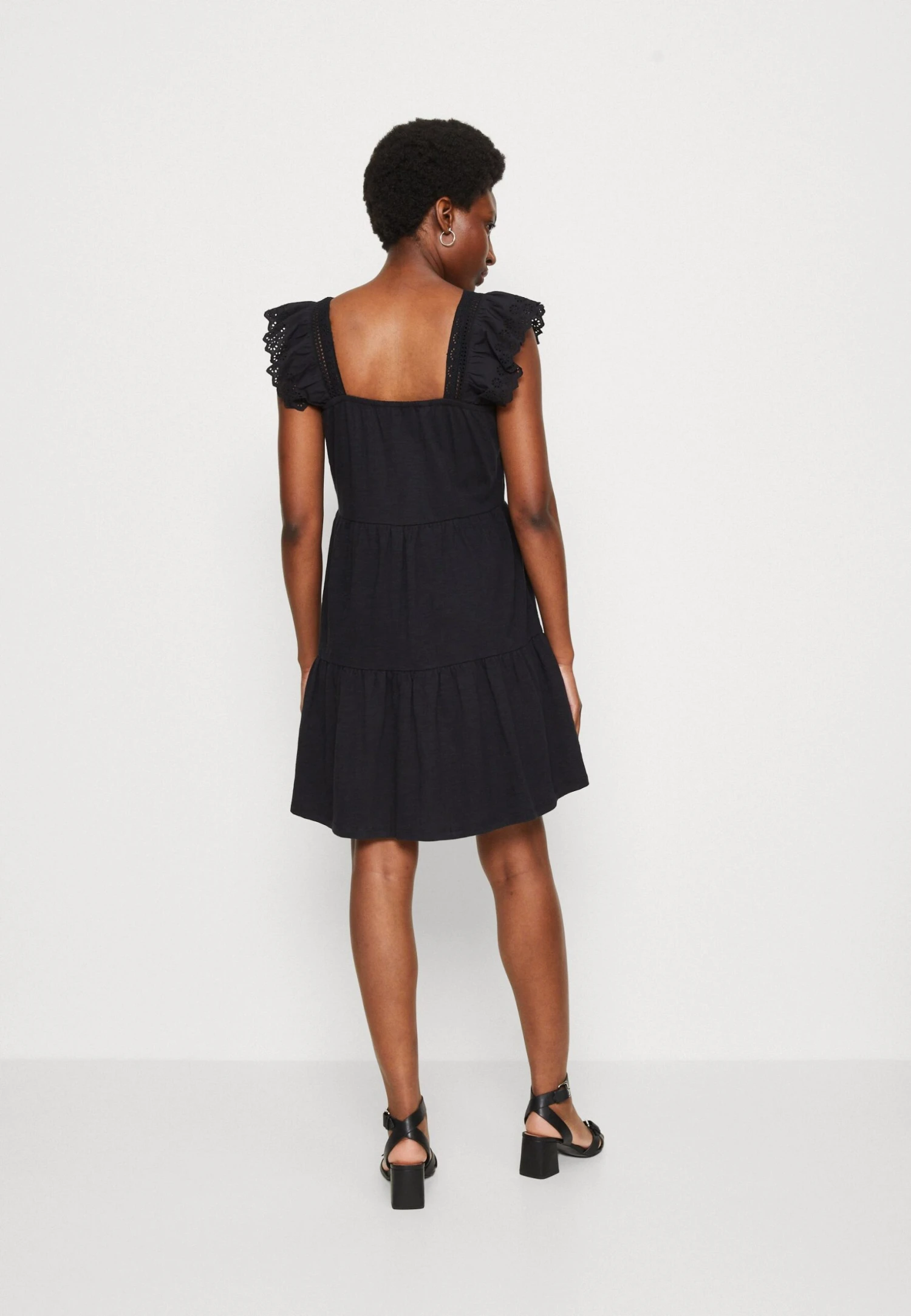 Edc By Esprit Dress - Jerseyjurk - Black 3 Edc By Esprit Dress - Jerseyjurk - Black - Afbeelding 3