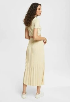 ESPRIT Flat - A-Lijn Rok - Sand 9 ESPRIT Flat - A-Lijn Rok - Sand -Esprit dfcbd876195649d6b58542d45c3732f1