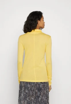 ESPRIT Cll F Turtle - Longsleeve - Yellow -Esprit e459f764c16b47409f1dcd134a2ac2f1 scaled