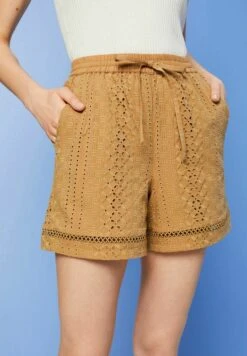 ESPRIT Shorts - Khaki Beige 16 ESPRIT Shorts - Khaki Beige -Esprit e52017ef5f344926bbf78b550d73514c