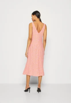 ESPRIT Dress - Jurk - Lilac -Esprit e71efbf149c94c5da51a0db23358494e scaled