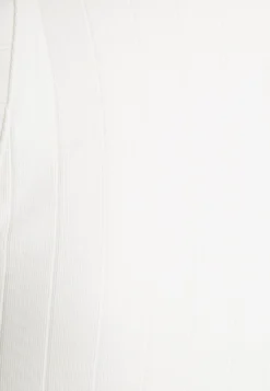 Edc By Esprit Top - Off White -Esprit f065722633a84e708fd16ffb9a0e69d9 scaled