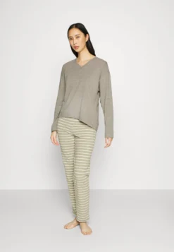 ESPRIT Y D Sus Mel Long Leg Long Sleeve - Pyjama - Light Khaki