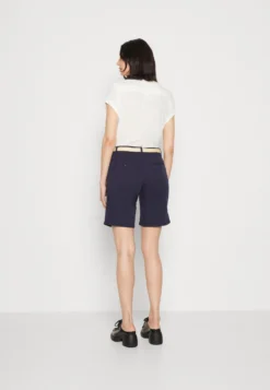 ESPRIT Chino - Shorts - Navy -Esprit f44948aa45154993b1f2fc1febaea7bd scaled
