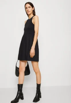 Edc By Esprit Fab Mix Dress - Jurk - Black 9 Edc By Esprit Fab Mix Dress - Jurk - Black -Esprit f5150c1b435d4219b27d3a4bc5e7c67b scaled