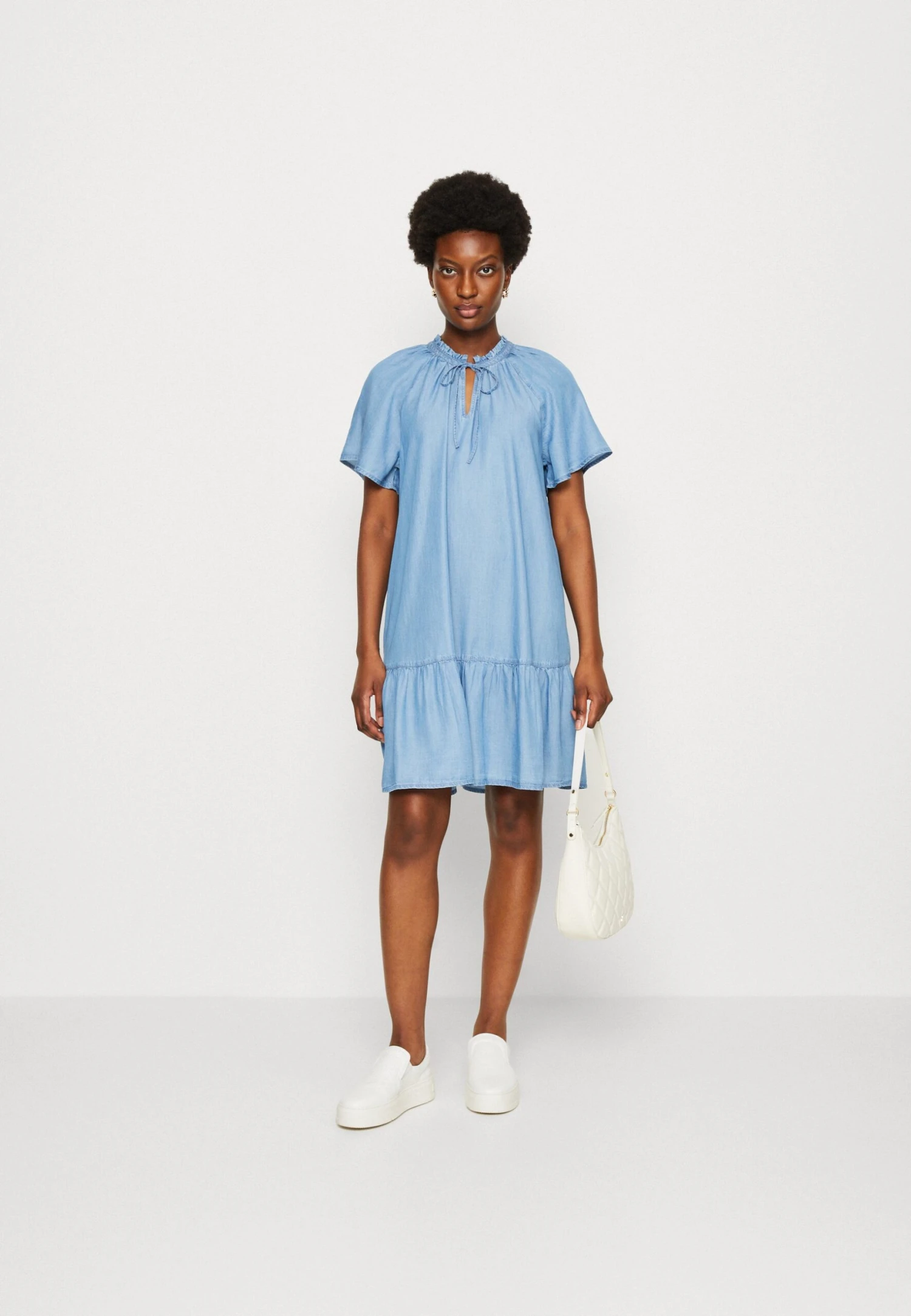 Edc By Esprit Dress - Spijkerjurk - Blue Medium Wash 2 Edc By Esprit Dress - Spijkerjurk - Blue Medium Wash - Afbeelding 2